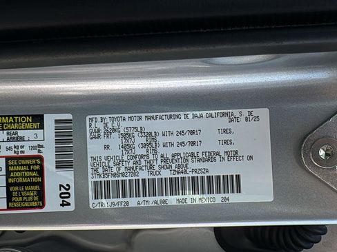 Used 2025 Toyota Tacoma SR5 image 23