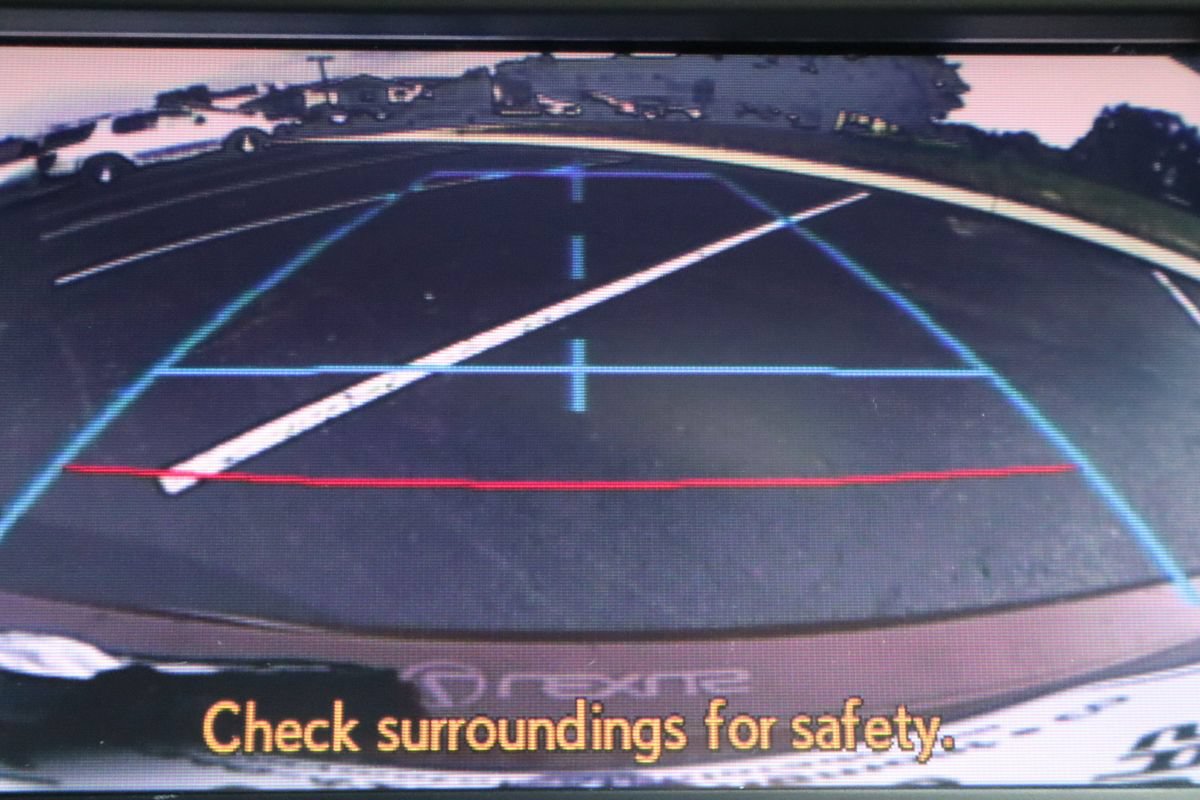 Used 2013 Lexus ES 350 w/ Premium Pkg FWD image 36