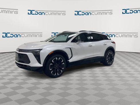 New 2025 Chevrolet Blazer EV RS RWD image 4
