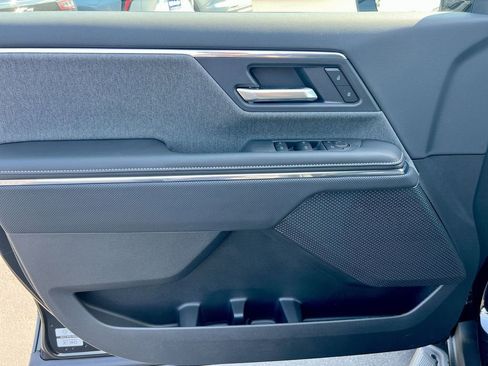 New 2026 GMC Sierra EV Elevation w/ LPO, Elevation Dark Package image 52