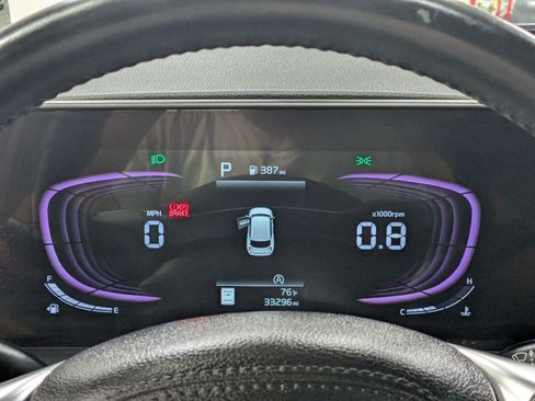 Used 2025 Kia Telluride S AWD/4WD image 14
