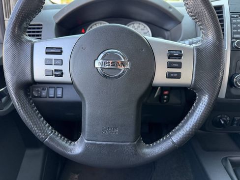 Used 2014 Nissan Xterra PRO-4X AWD/4WD image 18