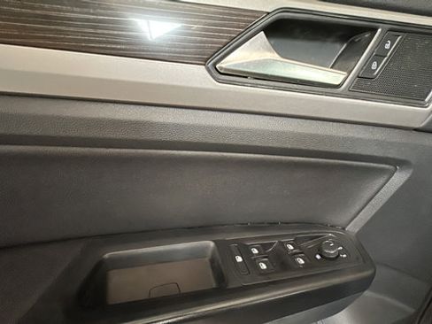 Used 2020 Volkswagen Atlas SE w/ Towing Package AWD/4WD image 20