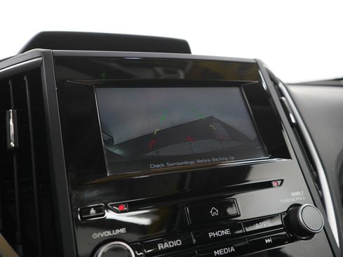 Used 2019 Subaru Forester Premium image 29