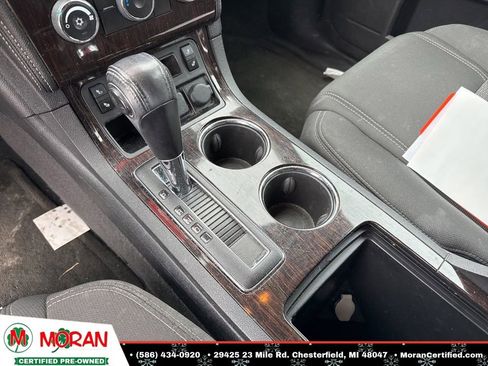 Used 2015 Chevrolet Traverse LT image 19