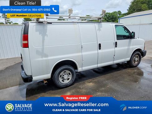 Used 2016 Chevrolet Express 2500 RWD image 4