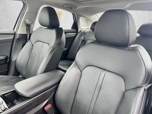 Used 2023 Kia K5 EX image 16