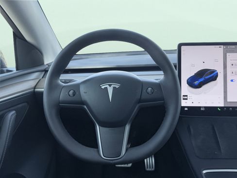 Used 2023 Tesla Model Y Performance image 55