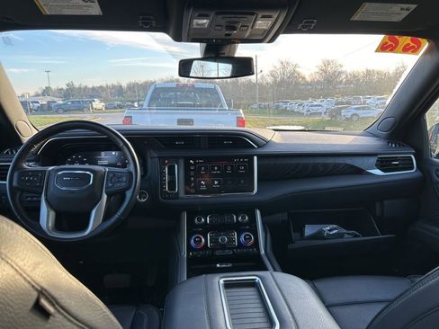 Used 2022 GMC Yukon Denali image 5