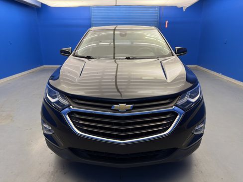 Used 2020 Chevrolet Equinox LT image 3