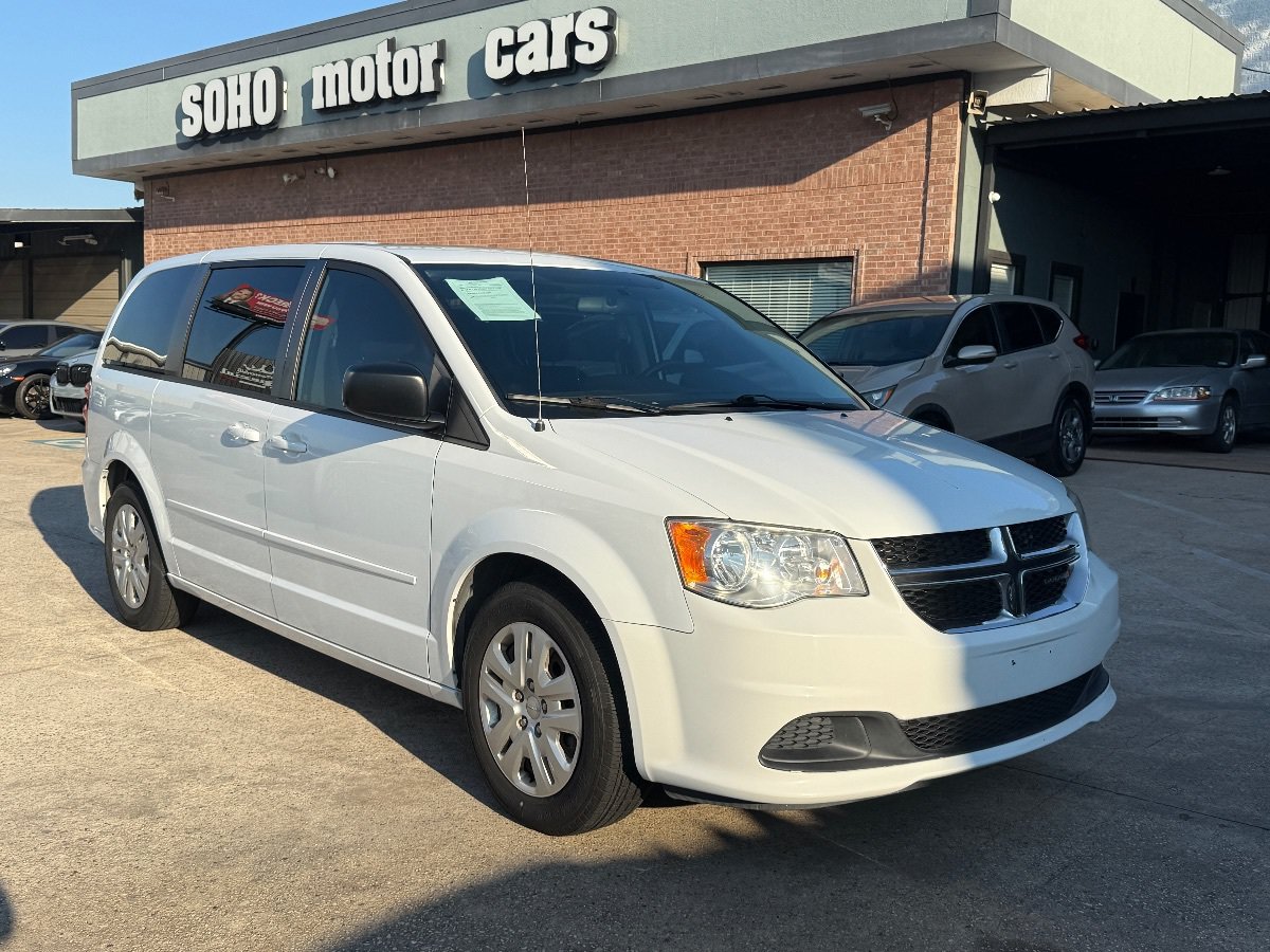 Used 2017 Dodge Grand Caravan SE w/ Power Window Group FWD image 3
