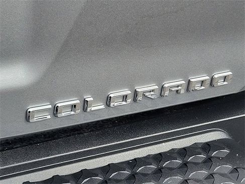 Certified 2023 Chevrolet Colorado LT image 27