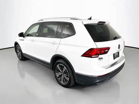 Used 2024 Volkswagen Tiguan Wolfsburg Edition image 9
