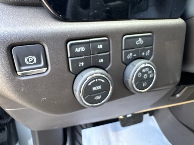New 2026 Chevrolet Silverado 1500 RST AWD/4WD image 19