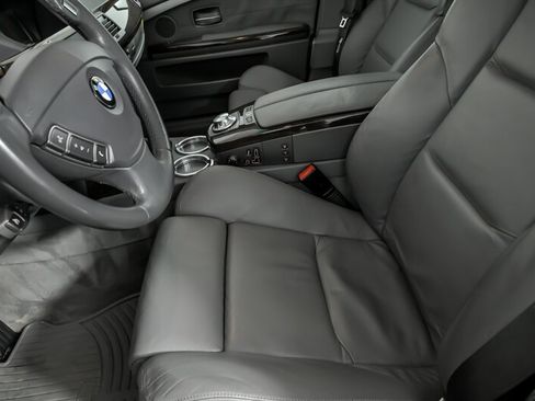 Used 2003 BMW 745Li 745Li image 18