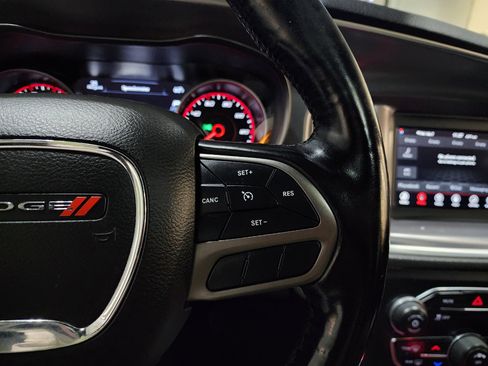 Used 2021 Dodge Charger SXT w/ Leather Interior Group image 30