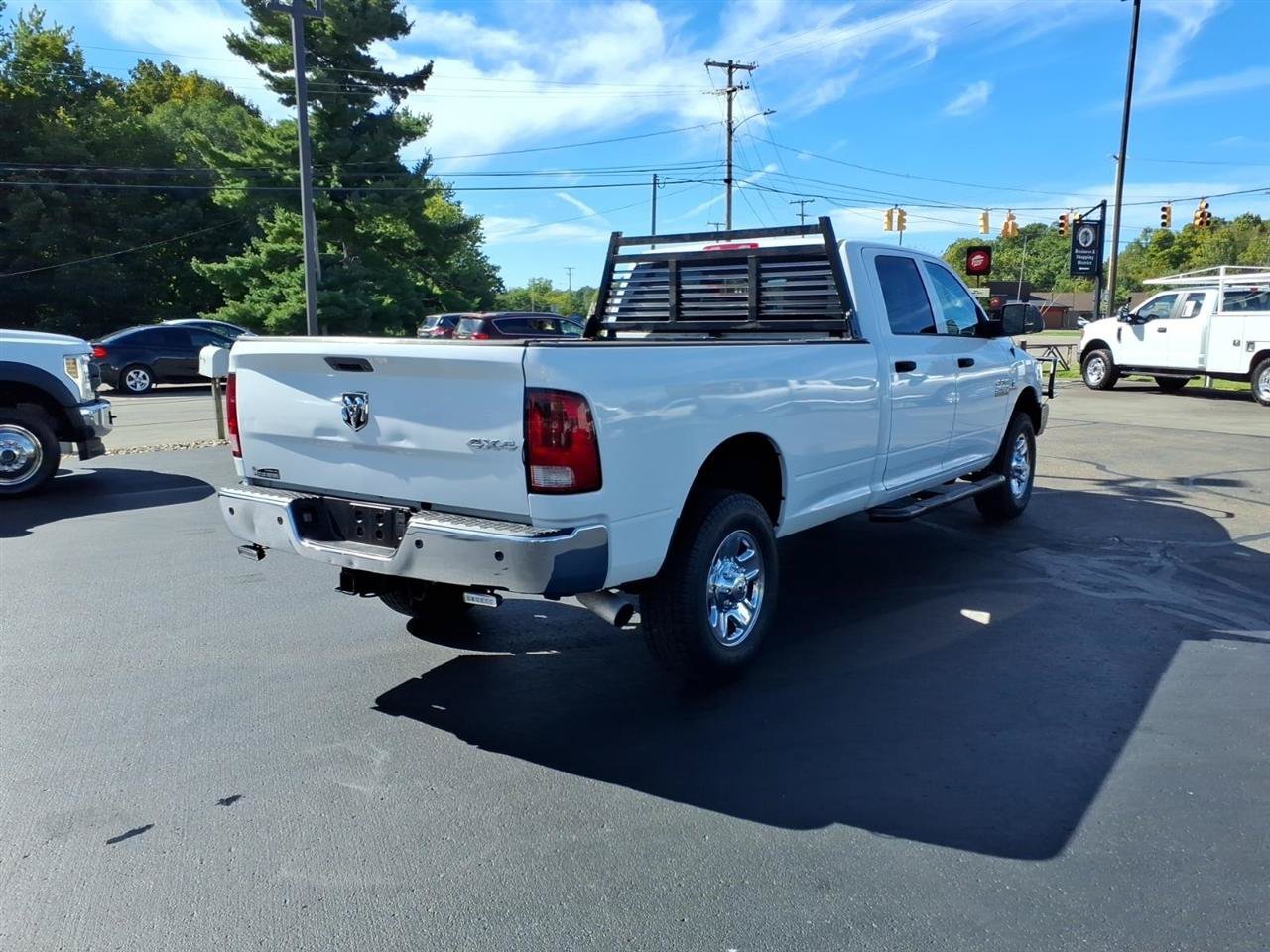 Used 2014 RAM 2500 Tradesman w/ Chrome Appearance Group AWD/4WD image 5