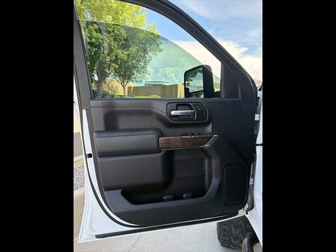 Used 2020 GMC Sierra 2500 SLE w/ SLE Convenience Package AWD/4WD image 12