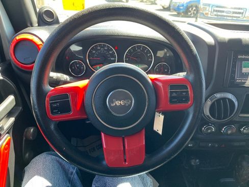 Used 2012 Jeep Wrangler Sport AWD/4WD image 16