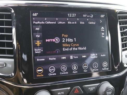 Used 2020 Jeep Grand Cherokee Overland image 26