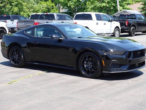 Used 2025 Ford Mustang GT w/ Mustang Nite Pony Package RWD image 4