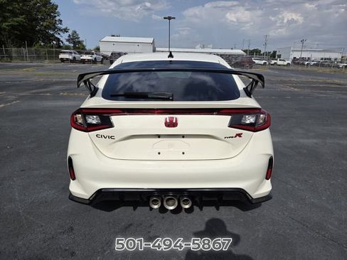 Used 2026 Honda Civic Type R image 6