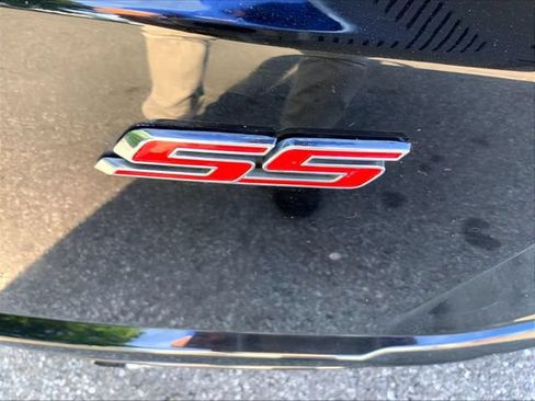 Used 2017 Chevrolet Camaro SS RWD image 13