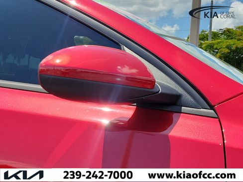 Certified 2023 Kia Forte LXS FWD image 5