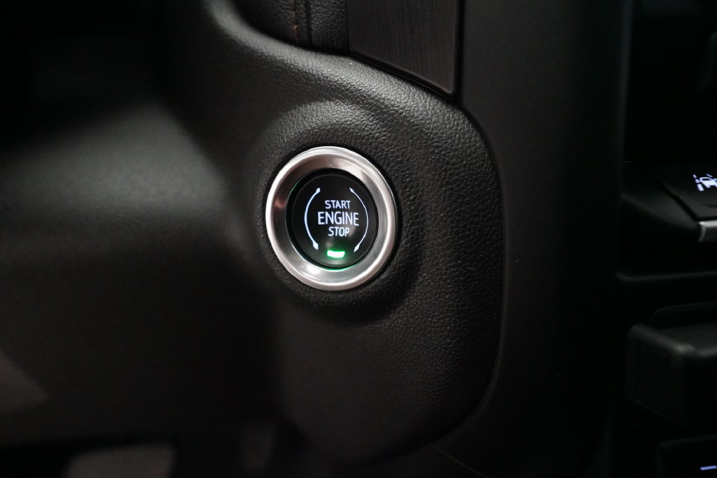Used 2019 GMC Sierra 1500 AT4 w/ AT4 Premium Package AWD/4WD image 29
