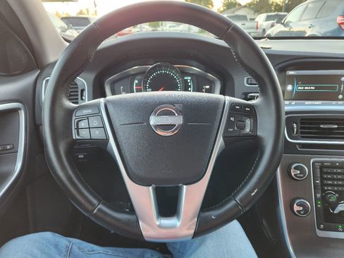 Used 2015 Volvo V60 T5 Premier FWD image 20