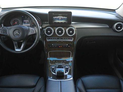 Used 2016 Mercedes-Benz GLC 300 image 10