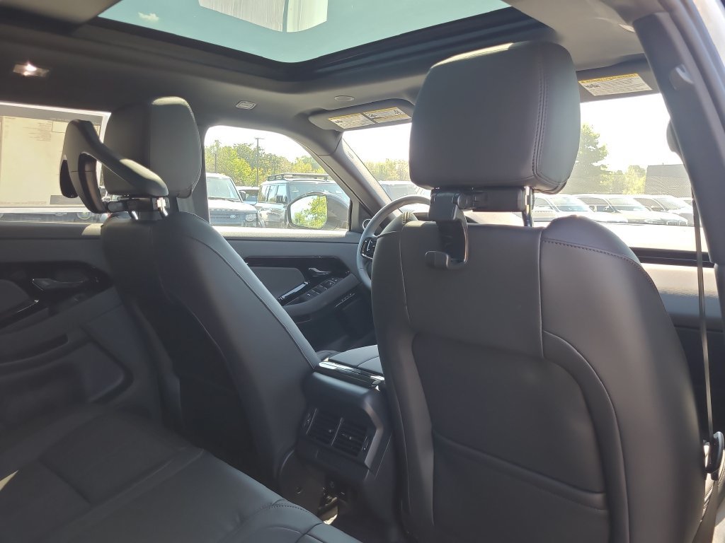 New 2026 Land Rover Range Rover Evoque S AWD/4WD image 15