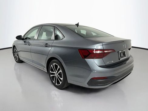 Used 2023 Volkswagen Jetta Sport FWD image 5