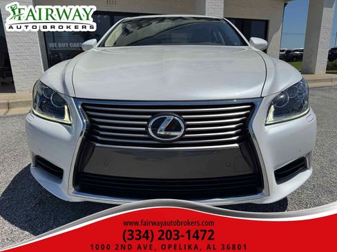 Used 2015 Lexus LS 460 L RWD image 39