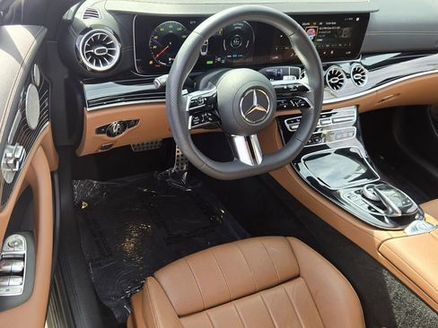 Used 2023 Mercedes-Benz E 450 Cabriolet image 12