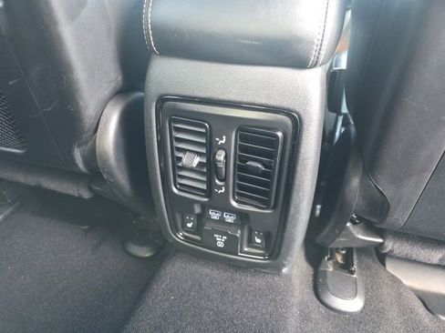 Used 2020 Dodge Durango SRT image 15