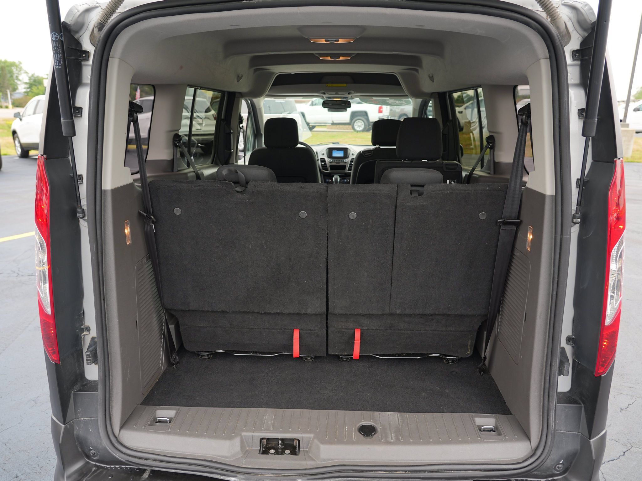 Used 2021 Ford Transit Connect XL FWD image 30