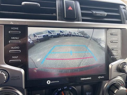 Used 2024 Toyota 4Runner SR5 Premium image 9