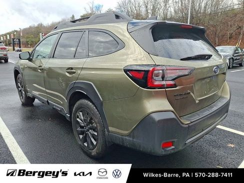 Used 2025 Subaru Outback Onyx Edition image 5
