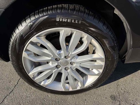 Used 2014 Land Rover Range Rover Sport HSE image 14