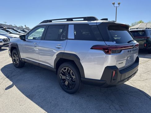 New 2026 Subaru Outback Limited XT image 5