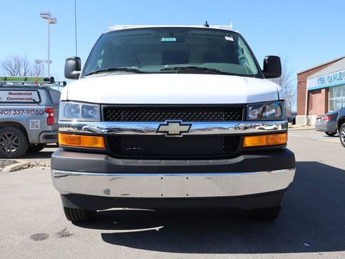 New 2026 Chevrolet Express 3500 w/ Power Convenience Package image 4