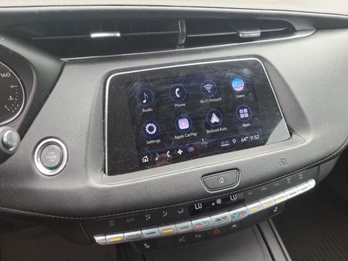 Used 2019 Cadillac XT4 Premium Luxury w/ Enhanced Visibility Package FWD image 25