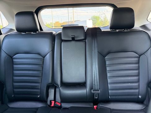 Used 2024 Ford Edge SEL w/ Convenience Package AWD/4WD image 15