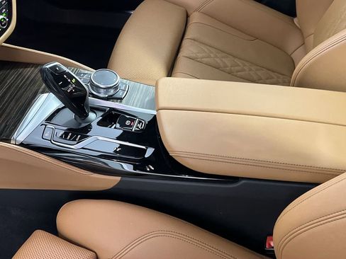 Used 2022 BMW 540i 540i w/ M Sport Package image 20