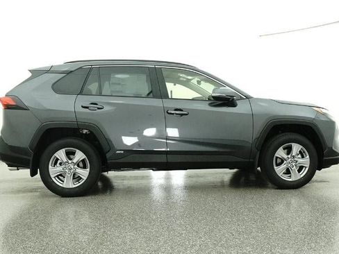 New 2025 Toyota RAV4 XLE image 27