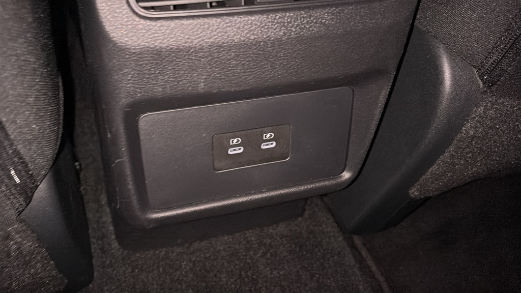 Used 2025 Nissan Rogue SV FWD image 11