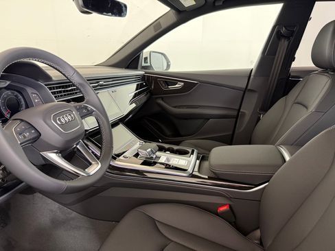 New 2026 Audi Q8 Premium Plus image 24