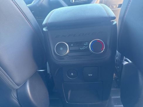 Used 2025 Ford Explorer ST-Line image 15