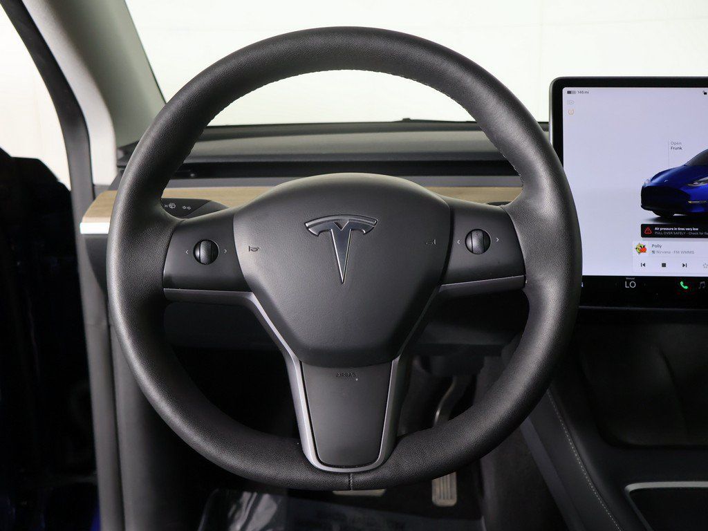 Used 2023 Tesla Model Y Long Range AWD/4WD image 42